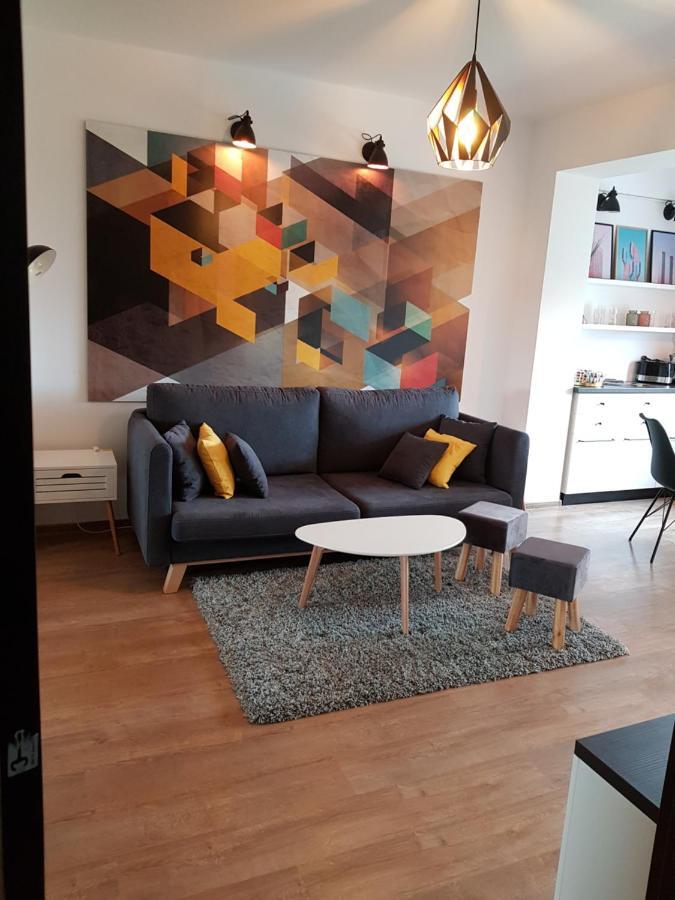 Kolonaki Domus Apartment 3 Iasi Exterior foto