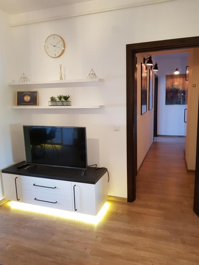 Kolonaki Domus Apartment 3 Iasi Exterior foto